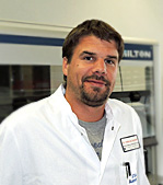 Foto: Portraitaufnahme von Dr. Andreas Salditt.
